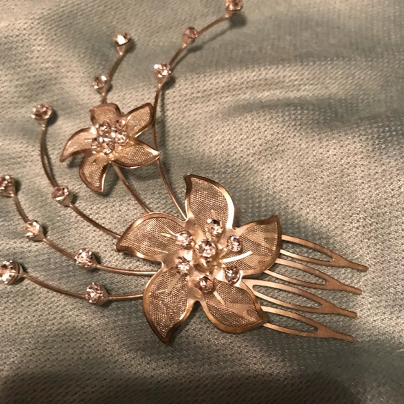 Vintage Accessories - Vintage SILVER & RHINESTONE BRIDAL-HAIR PIECE well made 1960s